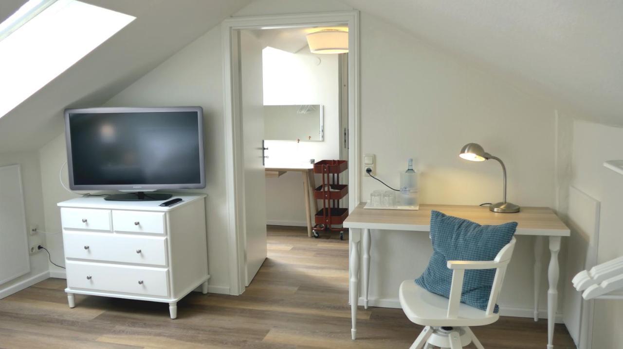 Romantisches Hotel Zur Traube Schwerin Schwerin  Esterno foto